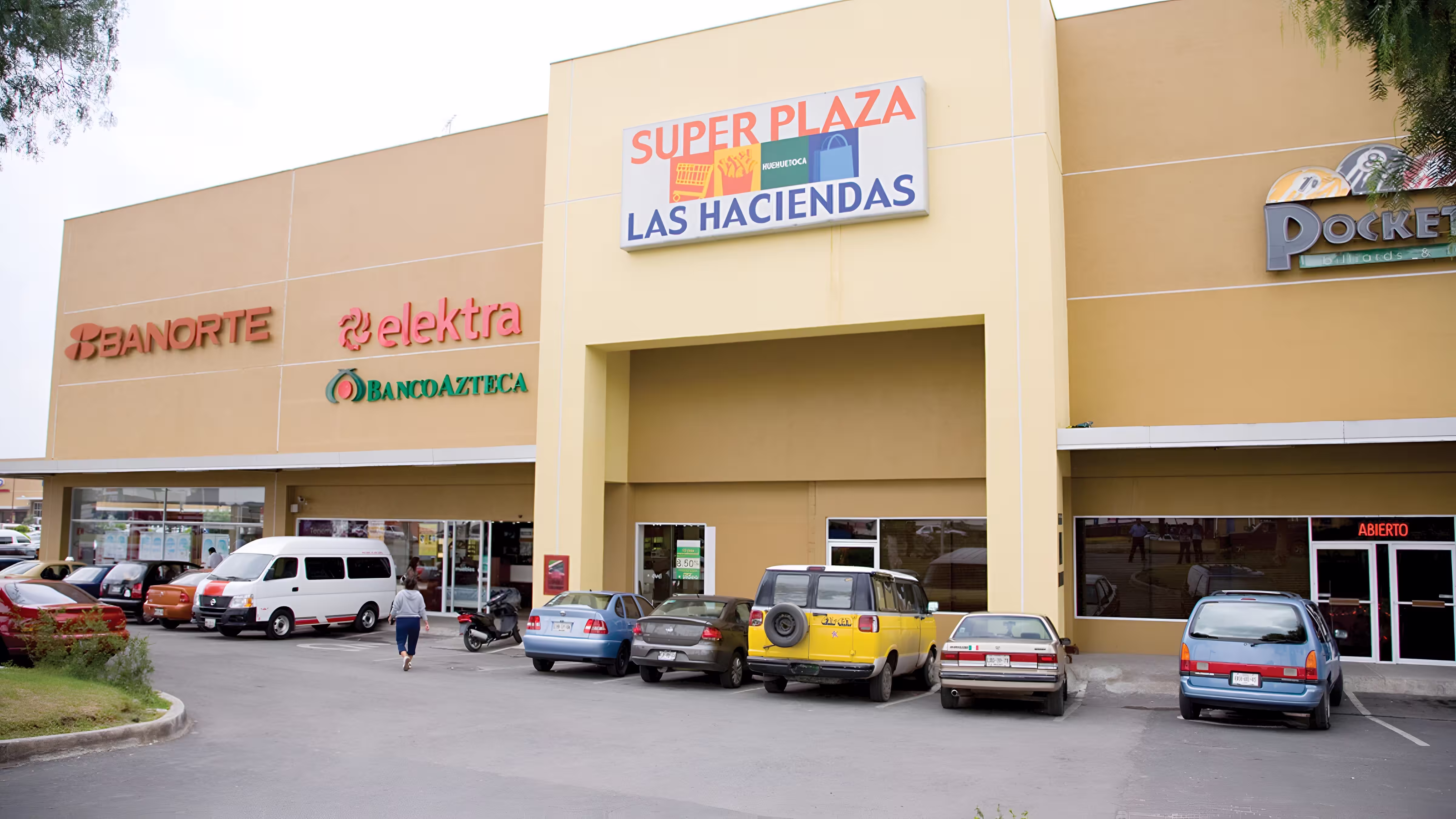 Vista aérea de Super Plaza Las Haciendas